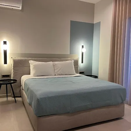 Vilă Mirror