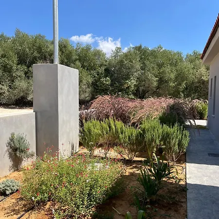 Mirror Villa Dhorizáta